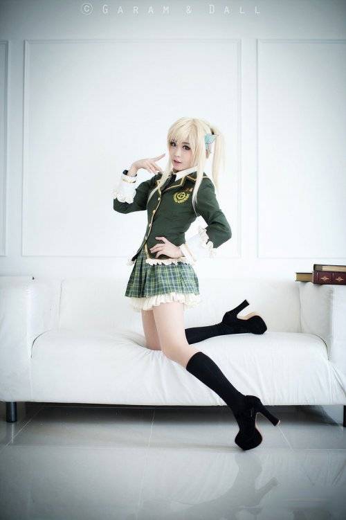 Cosplay福利/超萌少女短裙秒杀宅男！螺旋猫清纯校服cos写真福利