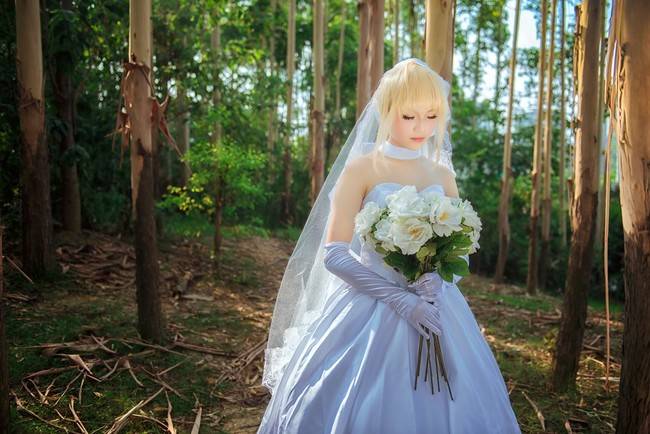 Cosplay福利/【Fate】Saber婚纱花嫁