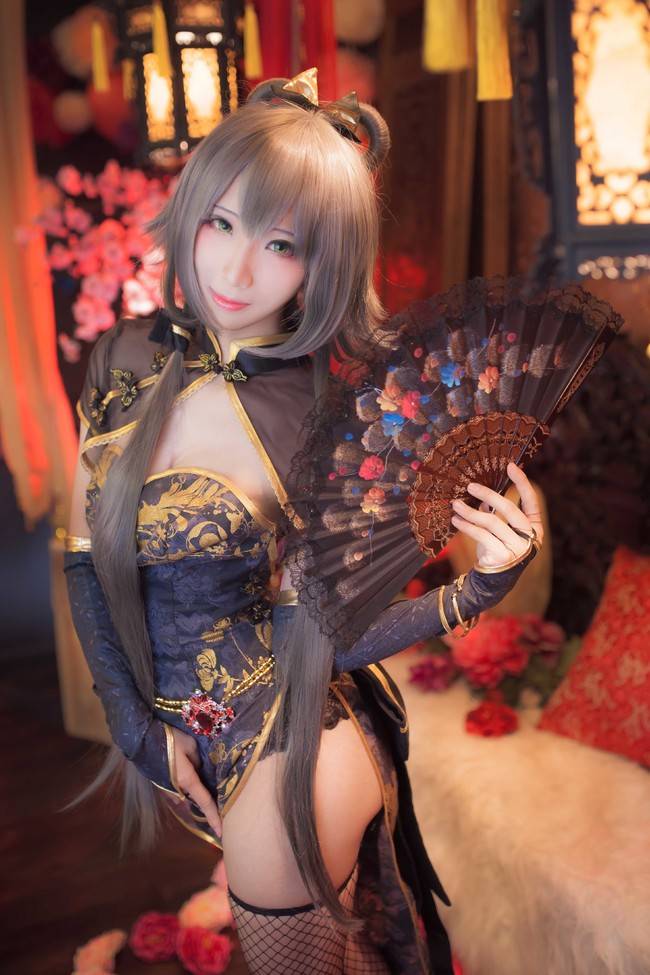 Cosplay福利/金丝雀洛天依 cosplay 雨波