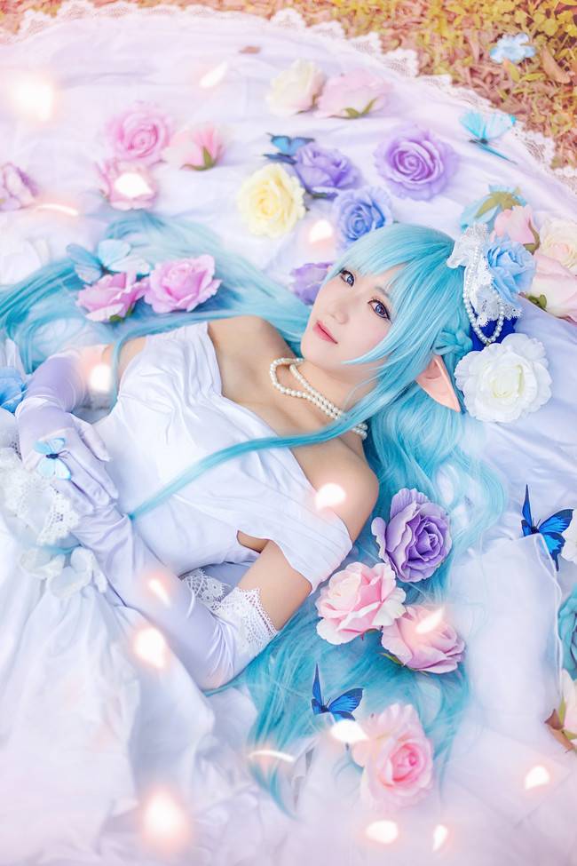 Cosplay福利/亚丝娜水精灵婚纱ver.