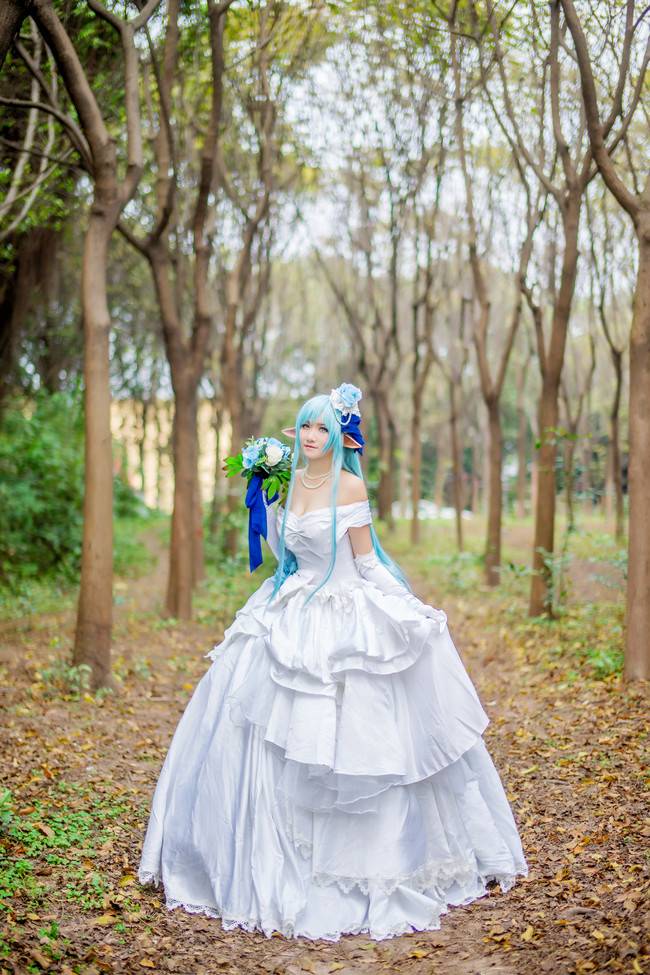 Cosplay福利/亚丝娜水精灵婚纱ver.