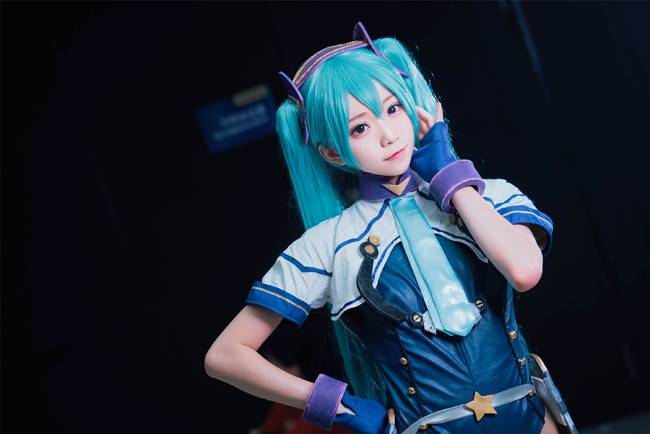 Cosplay福利/【ccg】——–初音速———