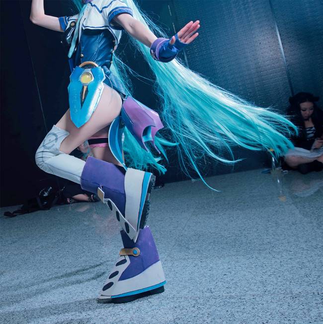 Cosplay福利/【ccg】——–初音速———