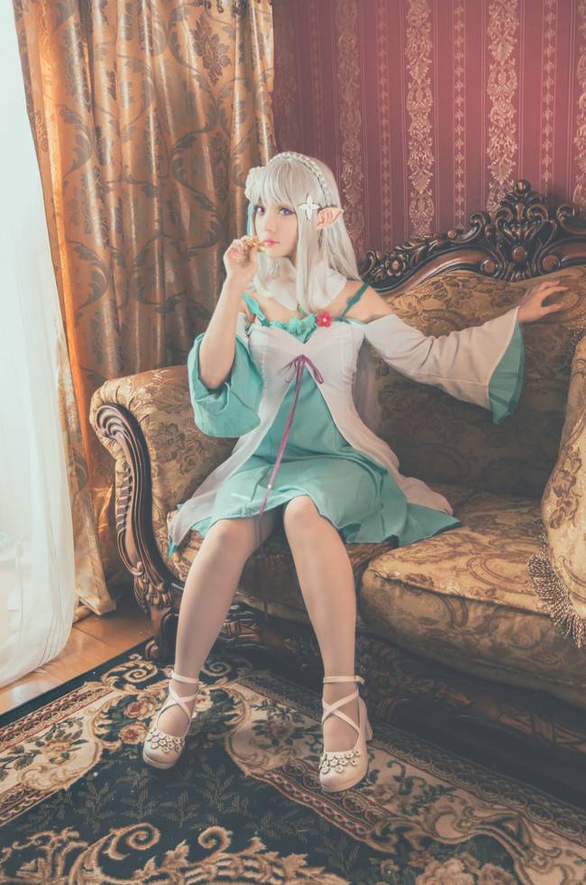 Cosplay福利/艾米莉亚碳~