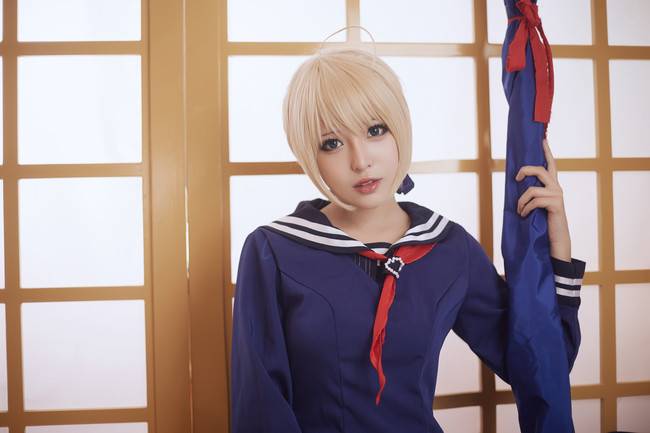 Cosplay福利/Saber制服手办COS
