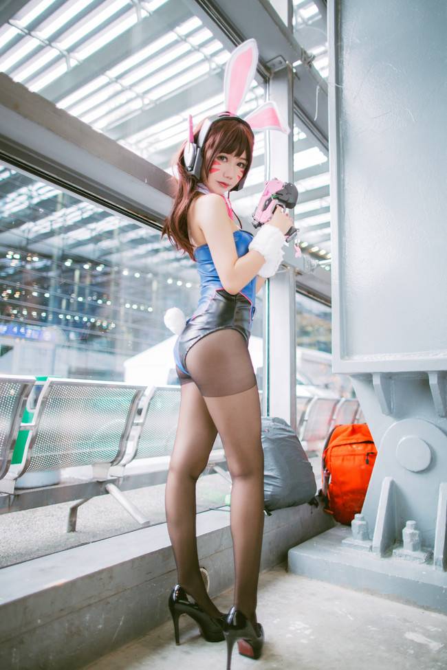 Cosplay福利/dva兔女郎场照