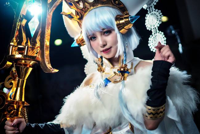 Cosplay福利/CP20.5 神无月手游 圣姬 场照