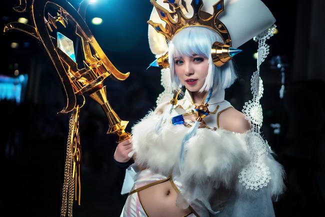 Cosplay福利/CP20.5 神无月手游 圣姬 场照