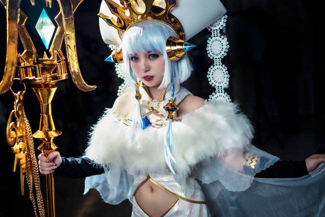 Cosplay福利/CP20.5 神无月手游 圣姬 场照