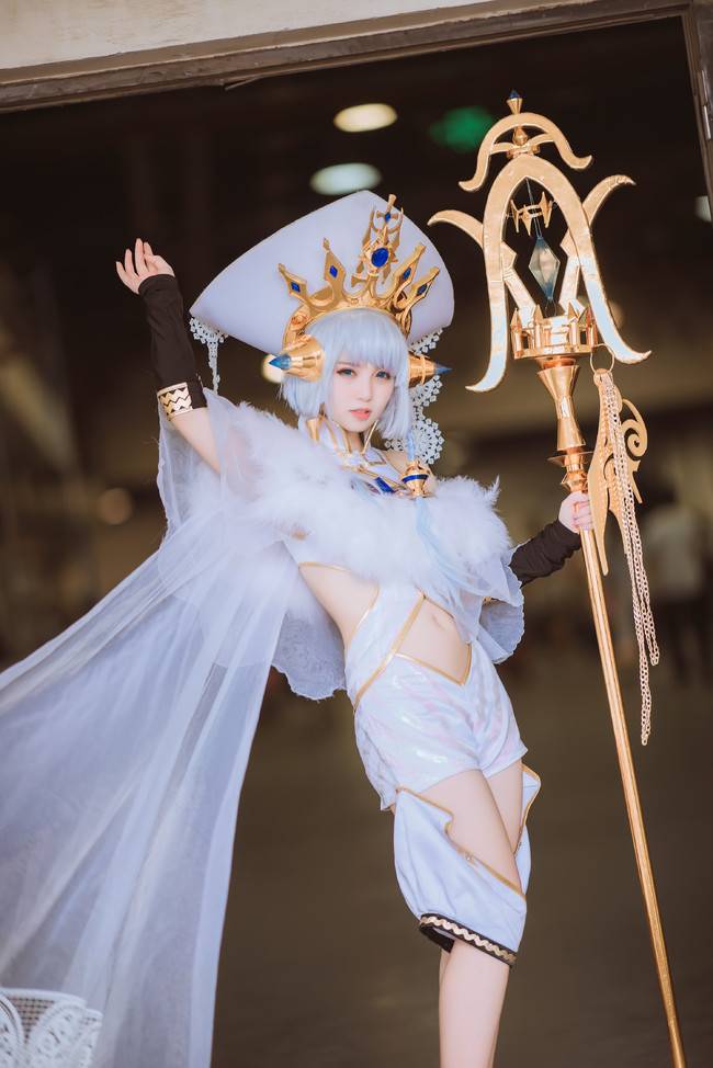 Cosplay福利/CP20.5 神无月手游 圣姬 场照