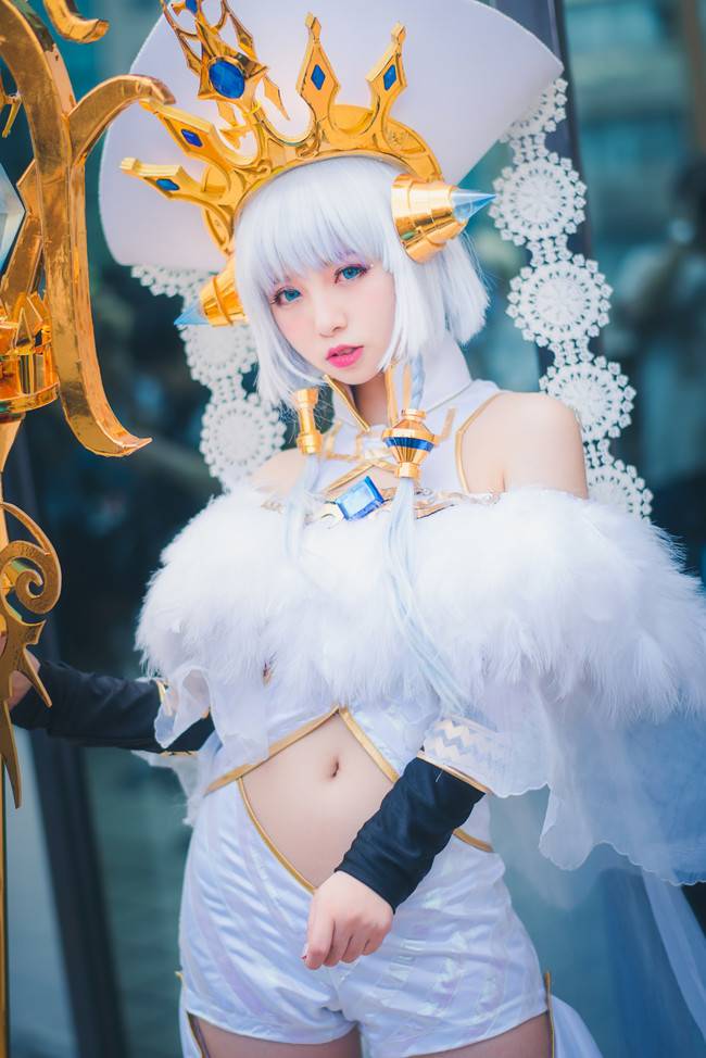 Cosplay福利/CP20.5 神无月手游 圣姬 场照