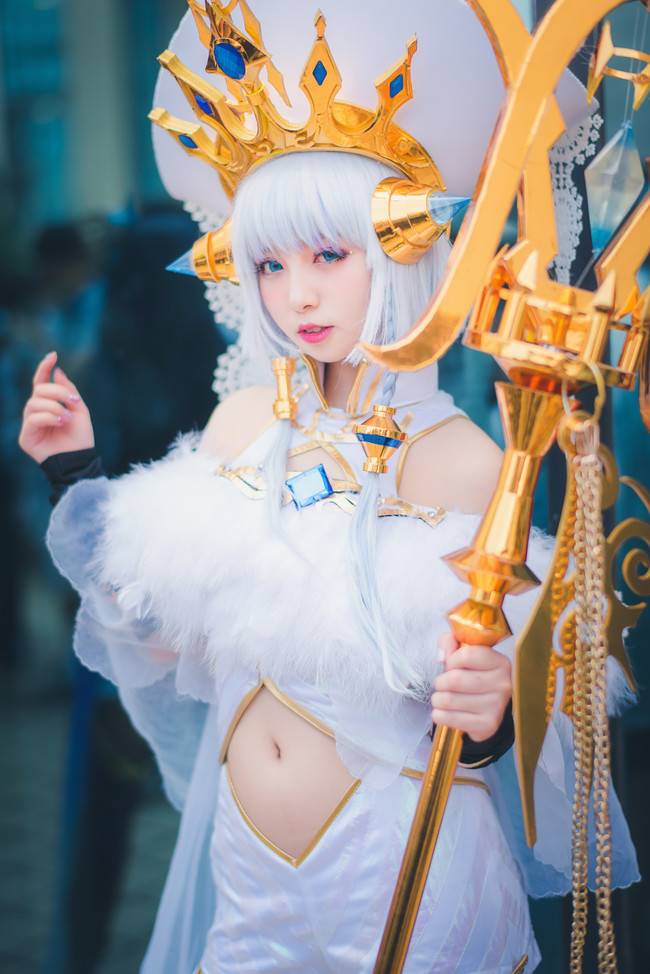 Cosplay福利/CP20.5 神无月手游 圣姬 场照