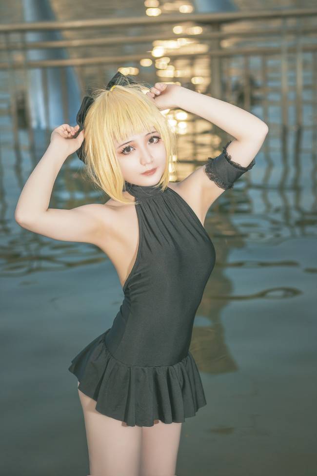 Cosplay福利/saber 水着