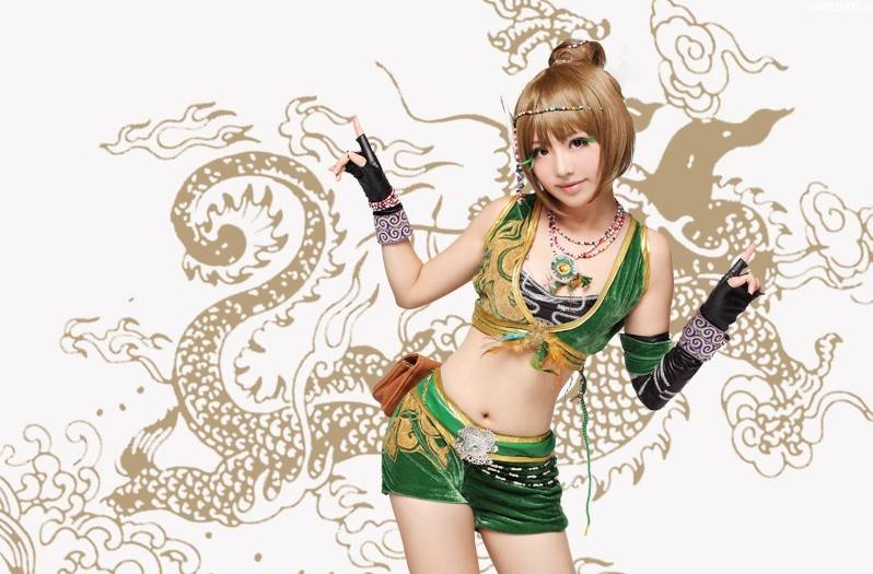 Cosplay福利/真三国无双超萌版鲍 三娘性感萝莉雪白酥胸cosplay