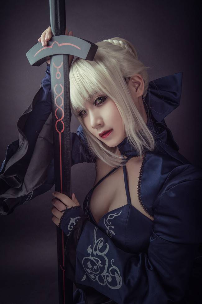 Cosplay福利/Saber Arturia Pendragon 三破