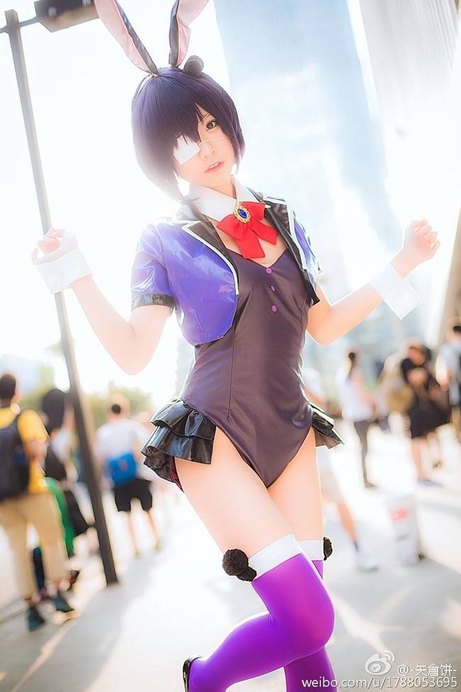 Cosplay福利/中二病也要谈恋爱 小鸟游六花 兔女郎腿控