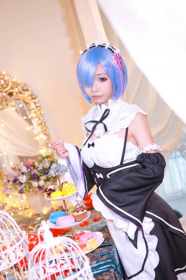 Cosplay福利/蕾姆萝莉女仆