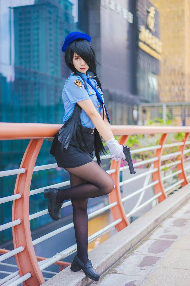 Cosplay福利/时崎狂三美女警察制服黑丝cosplay福利美图