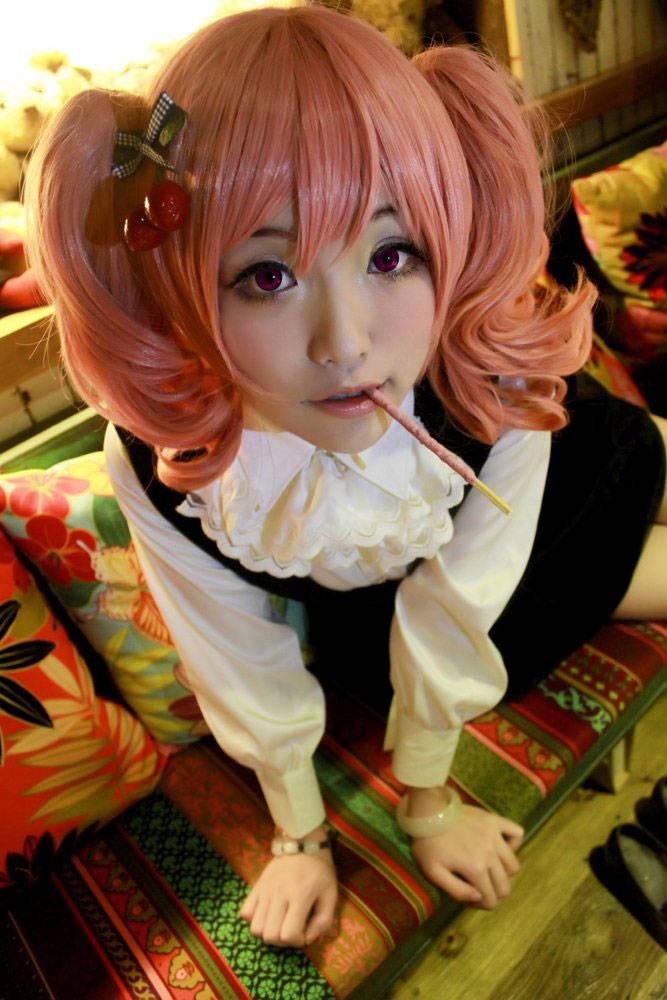 Cosplay福利/天然萌呆闪闪惹人爱,七夜娃娃COS髅髅宫歌留多图片