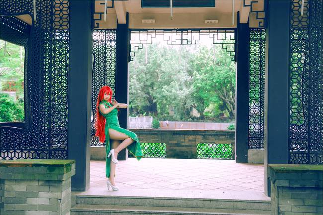 Cosplay福利/东方Project红美铃旗袍美女火辣身材cosplay美腿福利