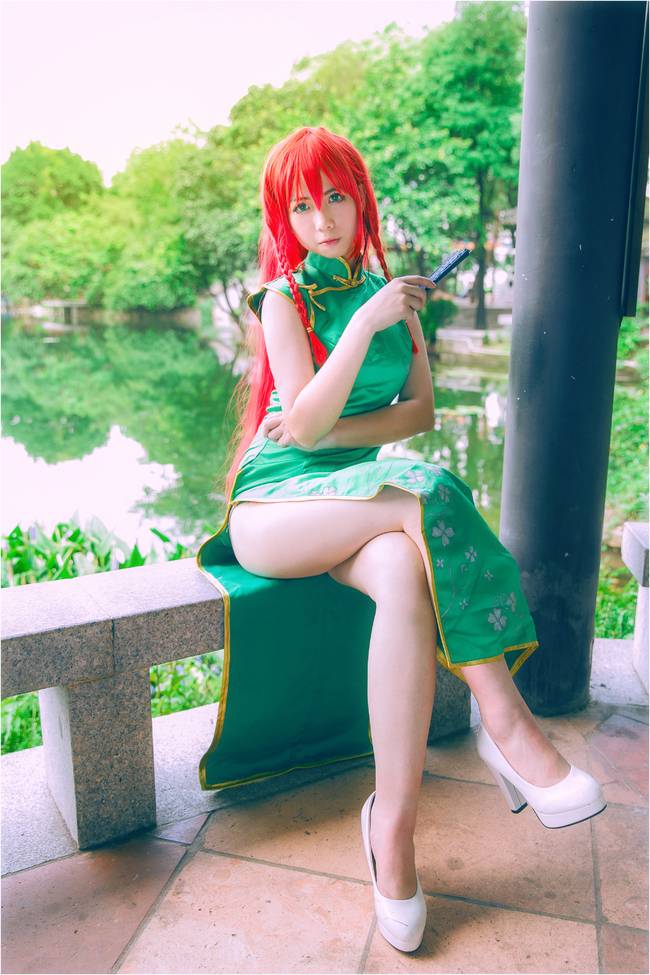 Cosplay福利/东方Project红美铃旗袍美女火辣身材cosplay美腿福利