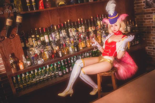 Cosplay福利/色气满满性感美女翘臀巨乳王者荣耀妲己cosplay福利