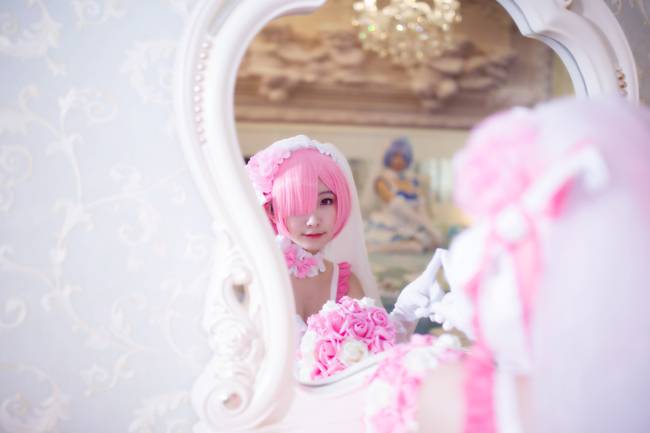 Cosplay福利/萌妹子蕾姆礼服婚纱白丝cosplay福利