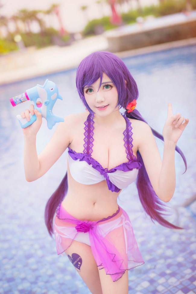 Cosplay福利/LoveLive!绚濑绘里萝莉胖次福利cosplay