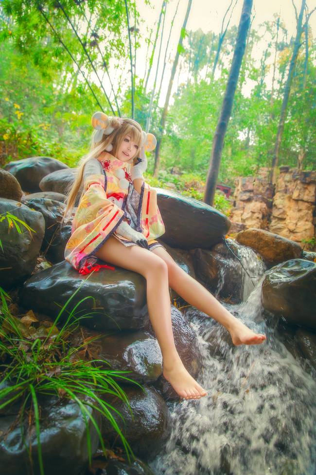 Cosplay福利/美女大白腿福利Love Live!南小鸟cosplay