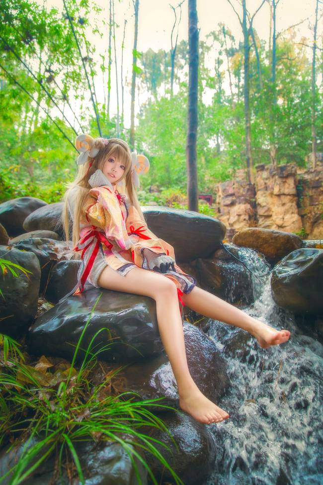 Cosplay福利/美女大白腿福利Love Live!南小鸟cosplay