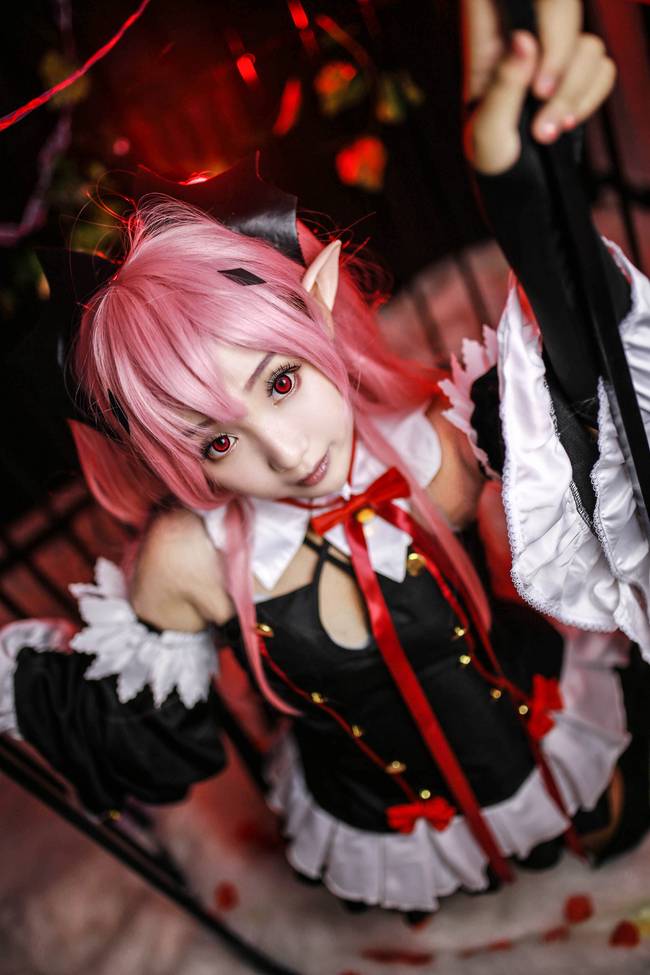 Cosplay福利/终结的炽天使克鲁鲁萝莉女仆裸足cosplay福利