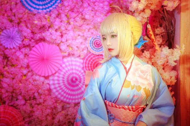 Cosplay福利/FATE 角色:阿尔托利亚·潘德拉贡 Cn:洛霁无 摄影:肆品