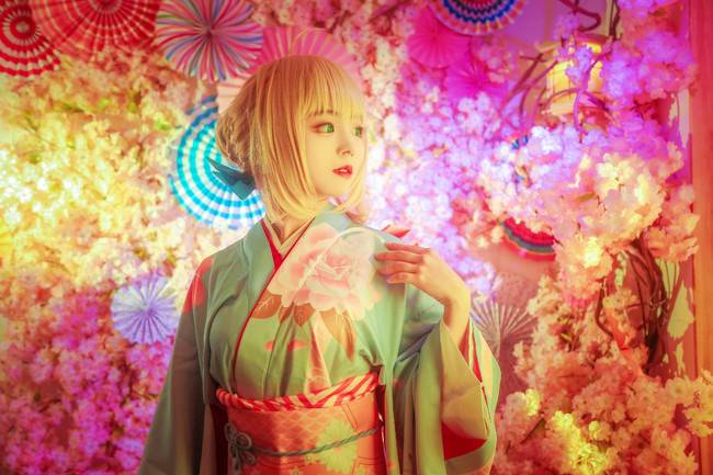 Cosplay福利/FATE 角色:阿尔托利亚·潘德拉贡 Cn:洛霁无 摄影:肆品