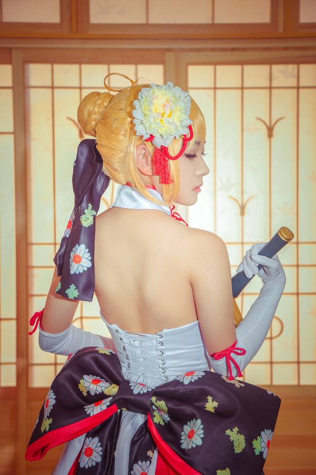 Cosplay福利/超级精致的小姐姐 Cn:洛霁无 摄影:肆品