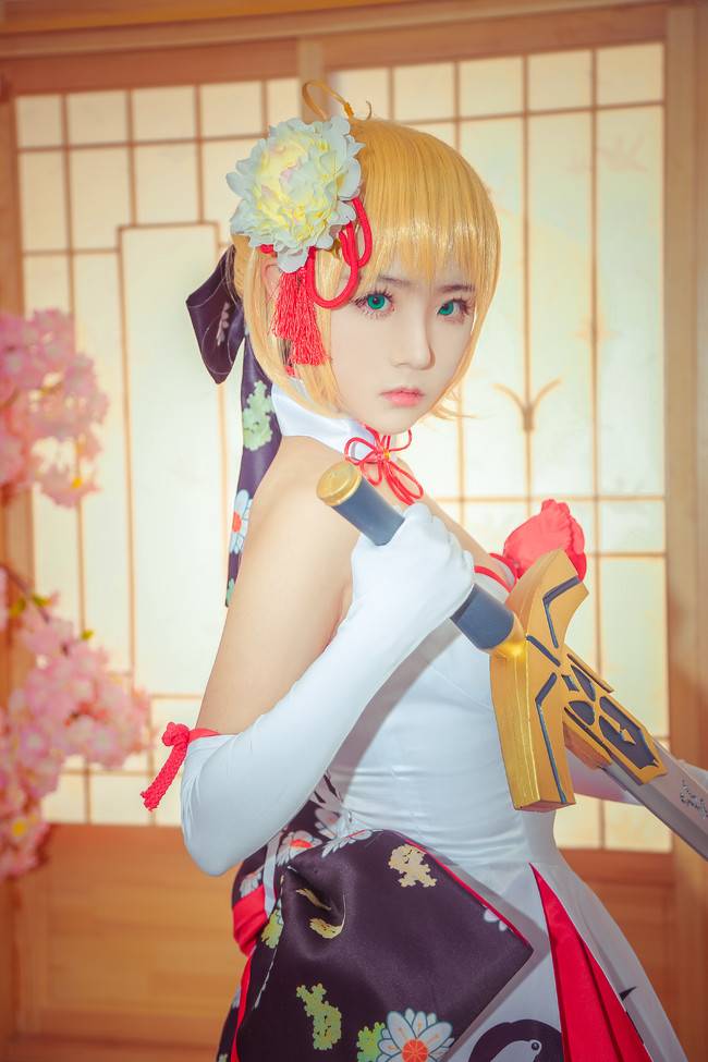 Cosplay福利/超级精致的小姐姐 Cn:洛霁无 摄影:肆品