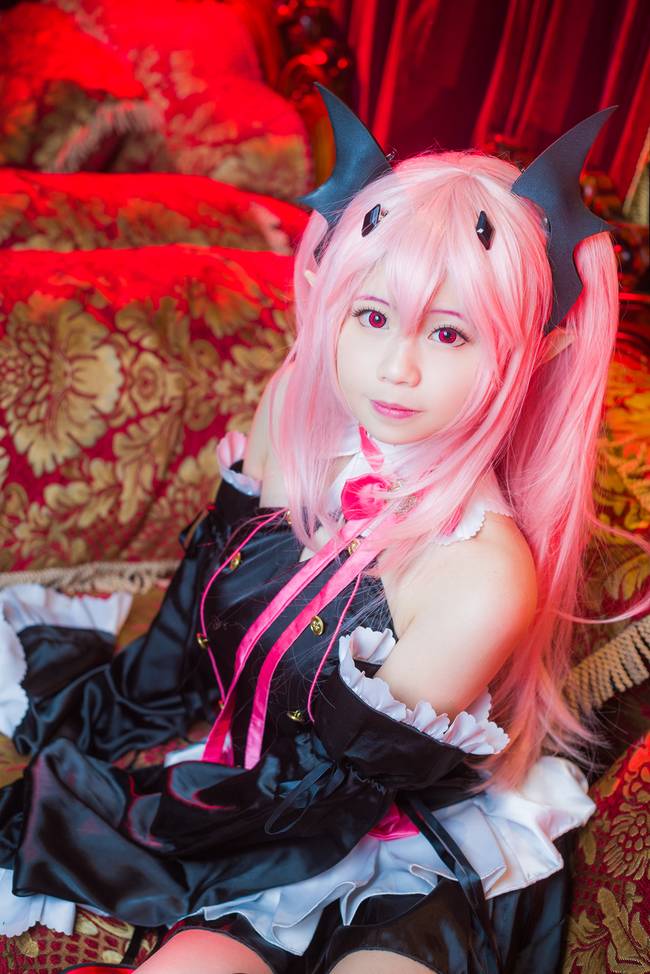 Cosplay福利/终结的炽天使克鲁鲁萌妹性感美腿cosplay福利