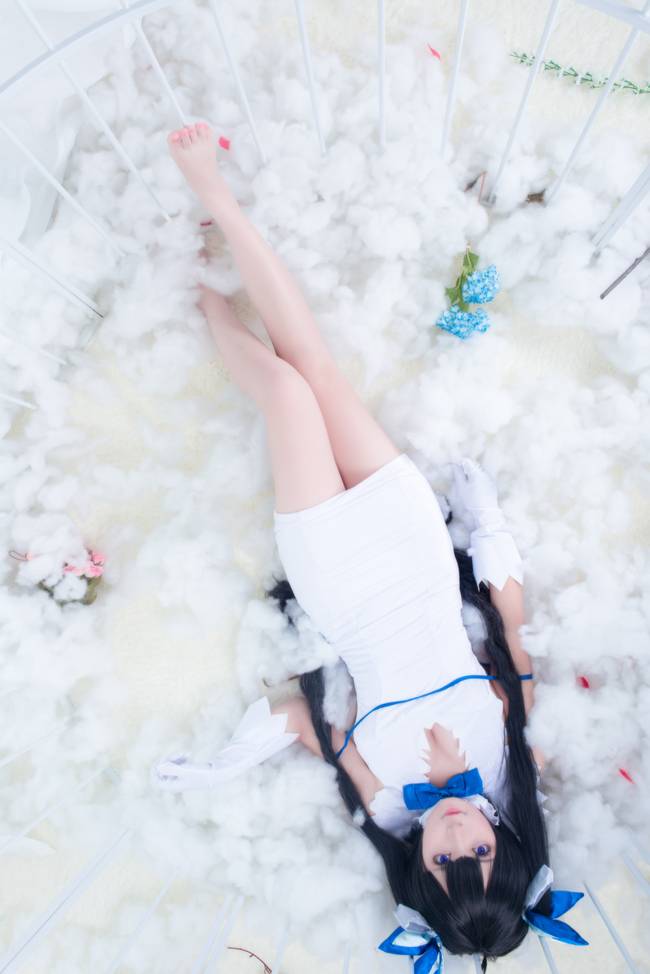 Cosplay福利/在地下城寻求邂逅是否搞错了什么 赫斯缇雅美女爆乳cosplay