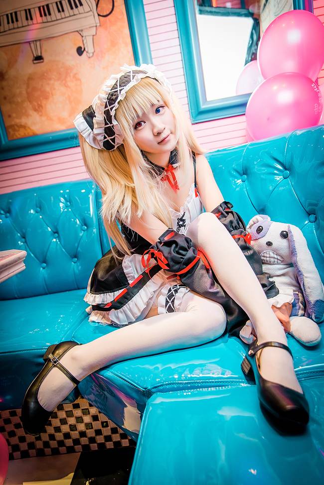 Cosplay福利/我的朋友很少 羽濑川小鸠 萝莉女仆白丝美腿cosplay私房福利