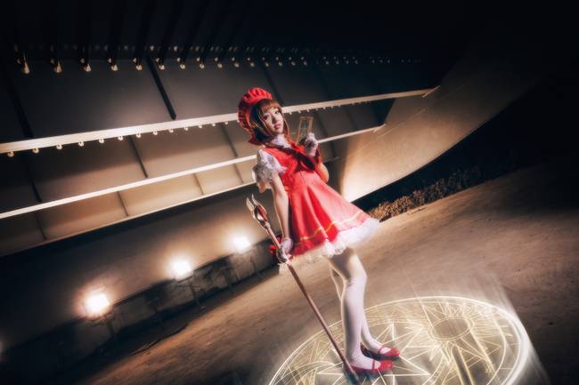 Cosplay福利/魔卡少女樱木之本樱萝莉翘臀美腿白丝cosplay福利