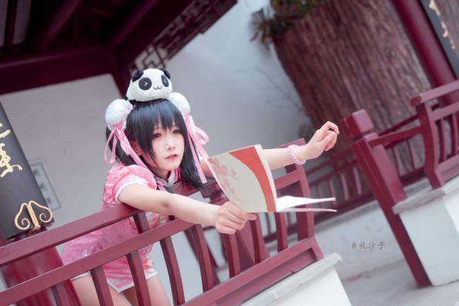 Cosplay福利/性感美女LoveLive!矢泽妮可丰臀美腿cosplay福利