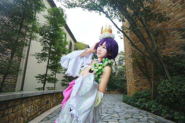 Cosplay福利/萝莉白丝美腿东条希cosplay福利图片