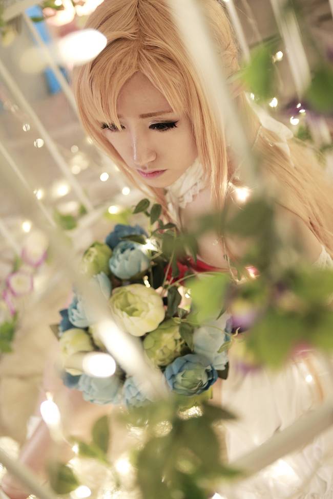 Cosplay福利/刀剑神域亚丝娜御姐性感蕾丝裸足cosplay福利