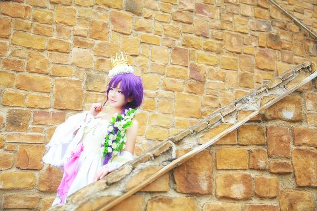 Cosplay福利/萝莉白丝美腿东条希cosplay福利图片