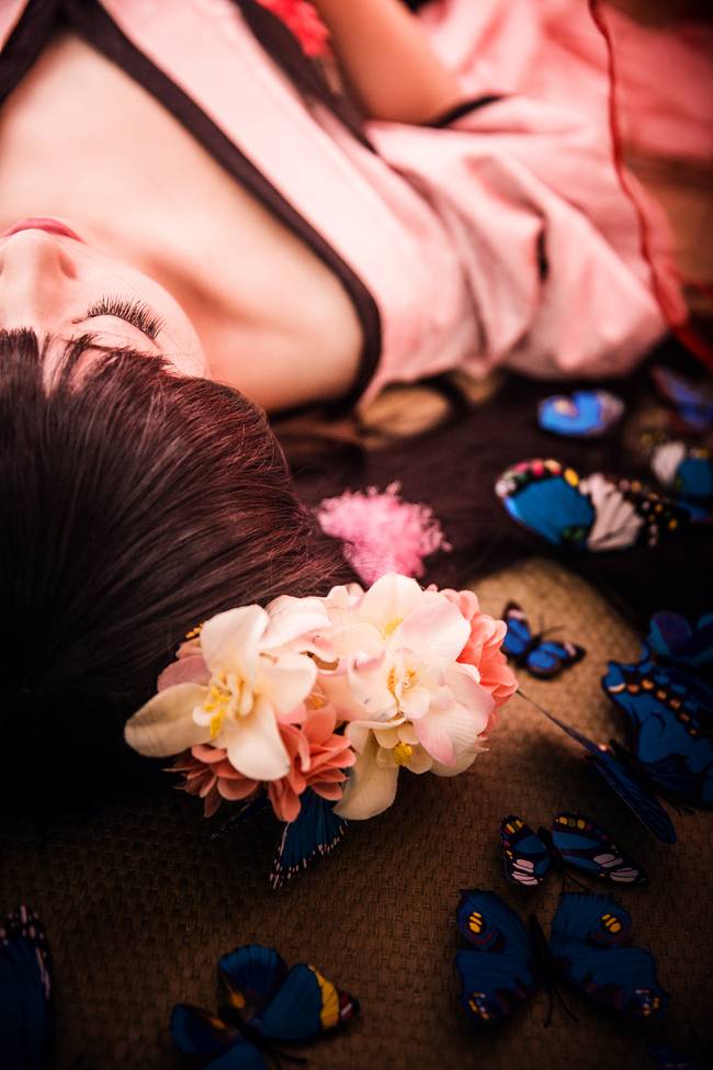 Cosplay福利/xxxHOLiC壹原侑子和服美女巨乳裸足cosplay福利