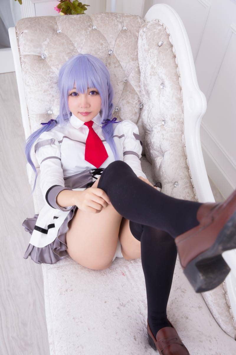 Cosplay福利/福利娘和小黄油更配哦！「末日素描」美少女福利COS