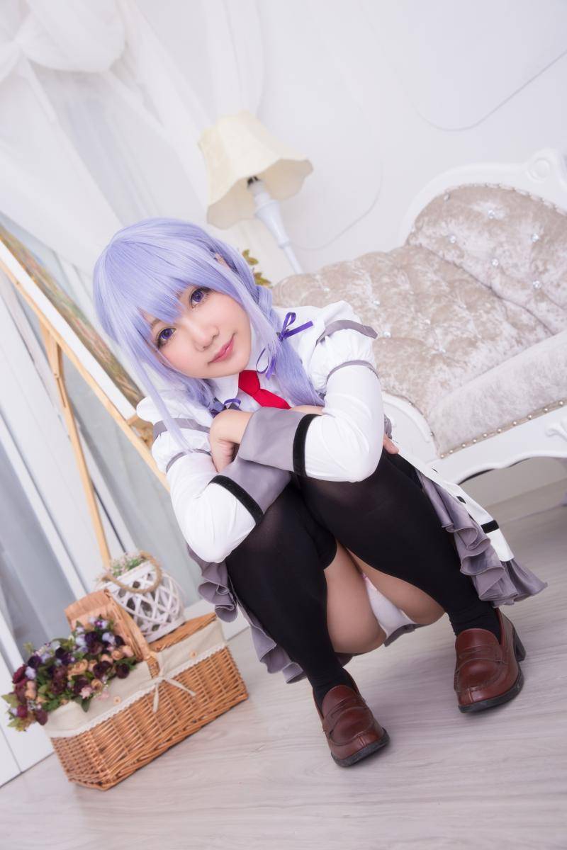 Cosplay福利/福利娘和小黄油更配哦！「末日素描」美少女福利COS