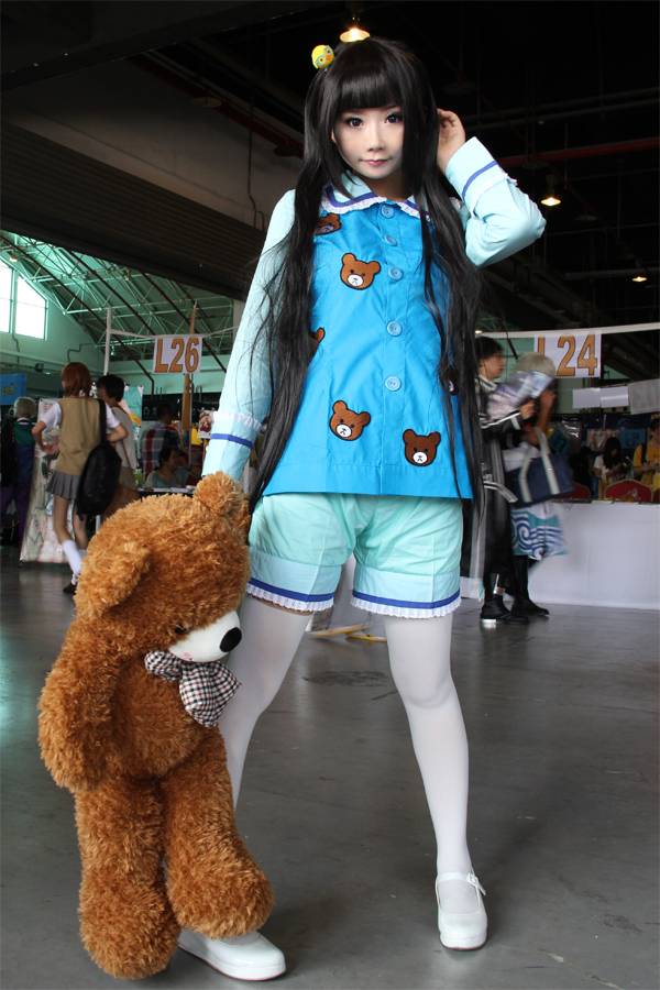 Cosplay福利/「神的记事本」爱丽丝白丝Cosplay场照套图