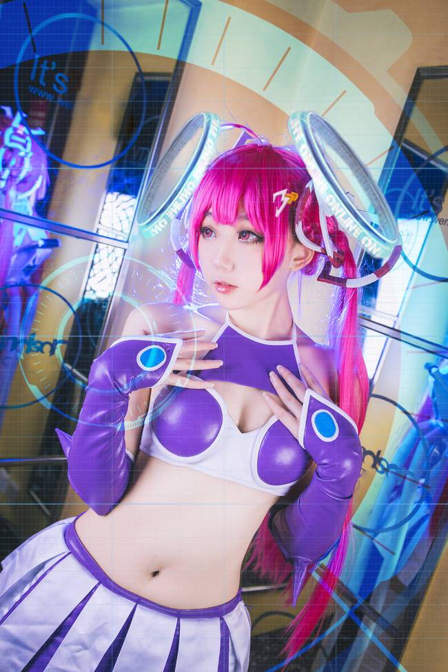 Cosplay福利/美腿福利诱惑300英雄300娘伊莎cosplay福利