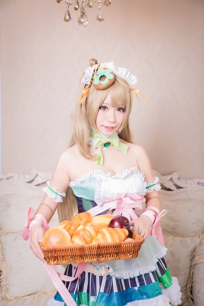 Cosplay福利/巨乳萝莉Love Live!南小鸟腿控cosplay福利