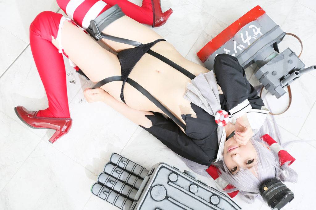 Cosplay福利/舰娘福利舰队Collection天津风巨乳美女Cosplay套图